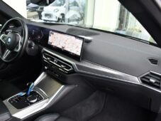 BMW i4 xDriveM50 LASER HUD TAŽNÉ 1M - 21