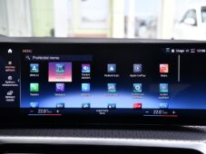 BMW i4 xDriveM50 LASER HUD TAŽNÉ 1M - 36