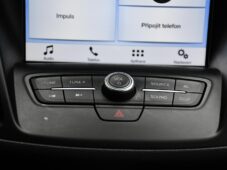 Ford Kuga 2,0TDCi AUT. A/C ČR - 27