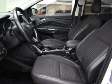 Ford Kuga 2,0TDCi AUT. A/C ČR - 12
