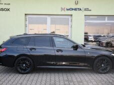 BMW Řada 3 320d xDrive M-SPORT 1.M ZÁRUKA - 11