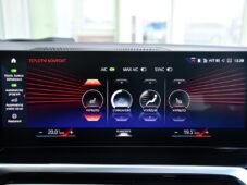 BMW Řada 3 320d xDrive M-SPORT 1.M ZÁRUKA - 33