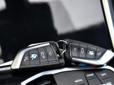 BMW Řada 3 320d xDrive M-SPORT 1.M ZÁRUKA - 41