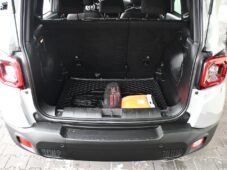 Jeep Renegade 1.3TURBO 2xPNEU 111kW ČR - 32