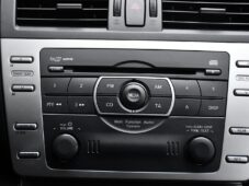 Mazda 6 2.0D 103kW AUT. A/C VYHŘ.SEDAČ - 26