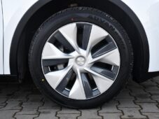 Tesla Model Y STANDARD RANGE 1M SoH 96% - 38