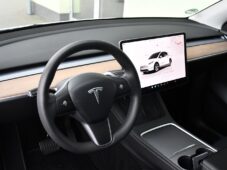 Tesla Model Y STANDARD RANGE 1M SoH 96% - 14