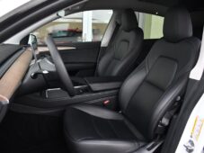 Tesla Model Y STANDARD RANGE 1M SoH 96% - 13