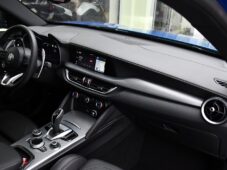 Alfa Romeo Stelvio 2.0TURBO 16V 206kW H/K VELOCE - 17