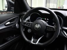 Alfa Romeo Stelvio 2.0TURBO 16V 206kW H/K VELOCE - 5