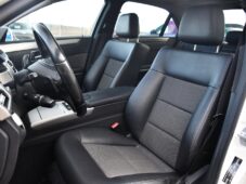 Mercedes-Benz Třídy E 250CDi 4MATIC PANORAMA - 10