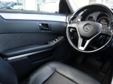 Mercedes-Benz Třídy E 250CDi 4MATIC PANORAMA - 21