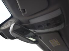 Mercedes-Benz Třídy E 250CDi 4MATIC PANORAMA - 41