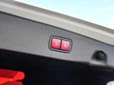 Mercedes-Benz Třídy E 250CDi 4MATIC PANORAMA - 43