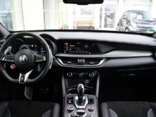 Alfa Romeo Stelvio 2.9V6 Bi-T.382 kW QUADRIFOGLIO - 4