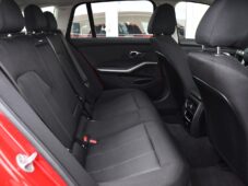 BMW Řada 3 320d xDrive TAŽNÉ 1M ČR - 18