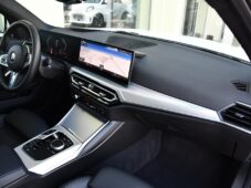 BMW Řada 3 320d xD M-SPORT 3LZÁRUKA ČR 1M - 16