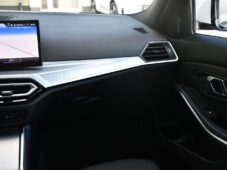 BMW Řada 3 320d xD M-SPORT 3LZÁRUKA ČR 1M - 7