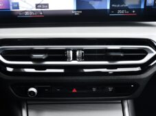 BMW Řada 3 320d xDrive TAŽNÉ 1M ČR - 26