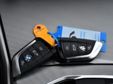 BMW Řada 3 320d xDrive TAŽNÉ 1M ČR - 37