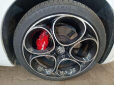 Alfa Romeo Giulia 2.0 Turbo 206kW AT8-Q4 Veloce - 11