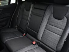 Volvo V60 2.0B4 LED NAV TAŽNÉ - 21