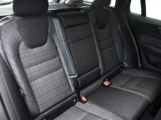 Volvo V60 2.0B4 LED NAV TAŽNÉ - 24