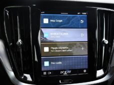 Volvo V60 2.0B4 LED NAV TAŽNÉ - 32