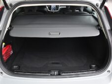 Volvo V60 2.0B4 LED NAV TAŽNÉ - 42