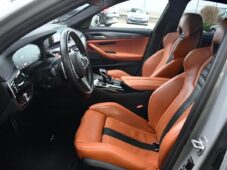 BMW M5 COMP.HUD H/K CARBON CERAMIC ČR - 9