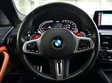 BMW M5 COMP.HUD H/K CARBON CERAMIC ČR - 26