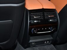 BMW M5 COMP.HUD H/K CARBON CERAMIC ČR - 43