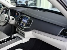 Volvo XC90 T8 AWD RECHARGE 7MÍST 1M 2PNEU - 16