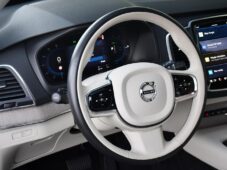 Volvo XC90 T8 AWD RECHARGE 7MÍST 1M 2PNEU - 15