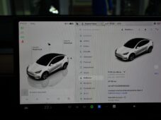 Tesla Model Y LONG RANGE DUAL MOTOR 95,8SoH - 37