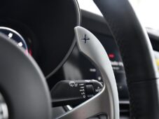 Alfa Romeo Giulia 2.0T VELOCE PANO AT8-Q4 206kW - 29