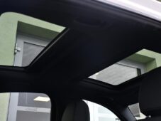 Alfa Romeo Giulia 2.0T VELOCE PANO AT8-Q4 206kW - 25