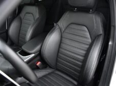 Alfa Romeo Giulia 2.0T VELOCE PANO AT8-Q4 206kW - 15