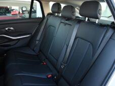 BMW Řada 3 320D xDrive 2xALU 1M ČR - 19