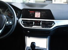 BMW Řada 3 320D xDrive 2xALU 1M ČR - 7