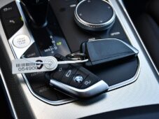 BMW Řada 3 320D xDrive 2xALU 1M ČR - 35