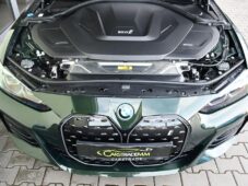 BMW i4 eDrive40 M-SPORT HUD 1.M TAŽNÉ - 41
