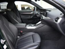 BMW i4 eDrive40 M-SPORT HUD 1.M TAŽNÉ - 17