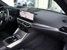 BMW i4 eDrive40 M-SPORT HUD 1.M TAŽNÉ - 16