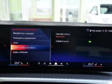 BMW i4 eDrive40 M-SPORT HUD 1.M TAŽNÉ - 35