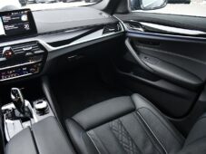 BMW Řada 5 540D xDrive ČR 1.MAJ - 23