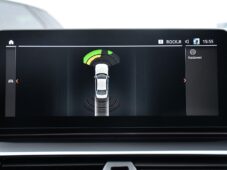 BMW Řada 5 540D xDrive ČR 1.MAJ - 43