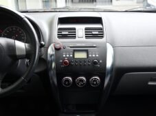 Suzuki SX4 1.6i VYHŘ.SEDAČKY AUT.AC TAŽNÉ - 6