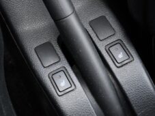 Suzuki SX4 1.6i VYHŘ.SEDAČKY AUT.AC TAŽNÉ - 25