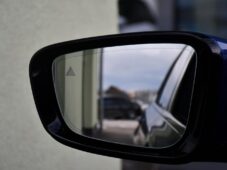 BMW Řada 3 320d xDrive M-SPORT 1.M ČR HUD - 46